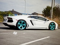 lamborghini-aventador-gets-crazy-brilliant-emerald-pur-wheels-photo-gallery-medium_7