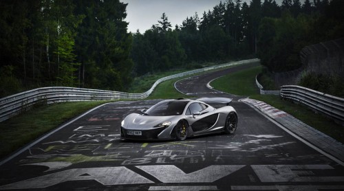 mclaren p1 in nurburgring