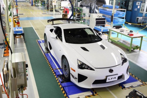 Lexus LFA build