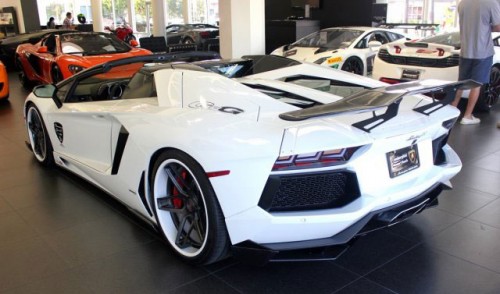 Lamborghini aventador Bianco Isis