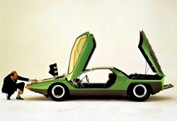 marcello_gandini_alfa_romeo_carabo_concept