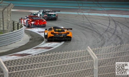 McLaren 650S GT3 yas marina circuit
