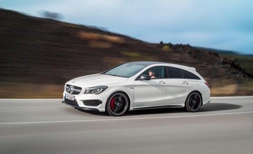  Mercedes-Benz CLA 45 AMG Shooting Brake