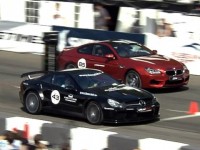 mercedes-sl-65-amg-black-series-vs-bmw-m6-f12-and-porsche-911-turbo-640x360