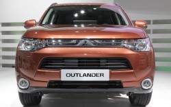mitsubishi outlander front view 250x156 mitsubishi outlander front view 250x156