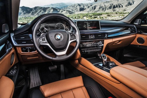 2015 BMW X6 M50d Interior