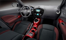 nissan juke interior