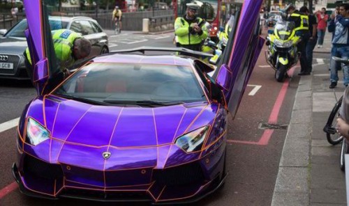 Police Impounds Nasser Al Thani’s Lamborghini Aventador