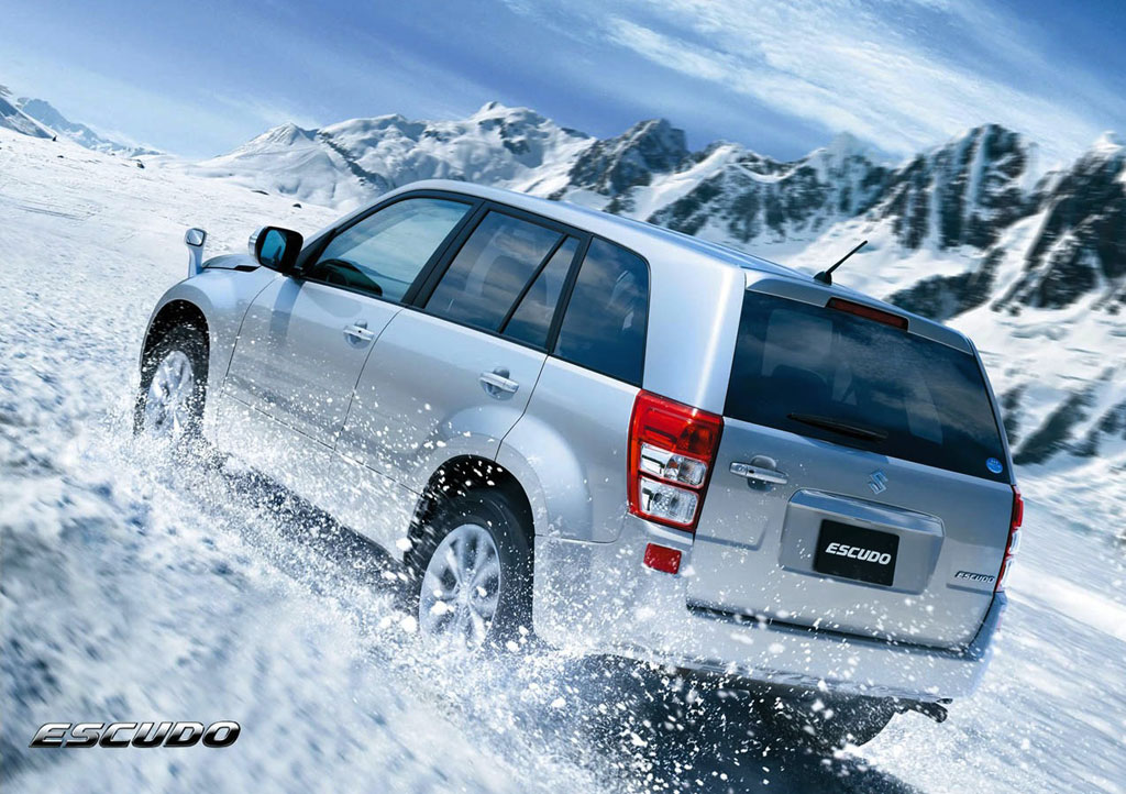 suzuki grand vitara snow