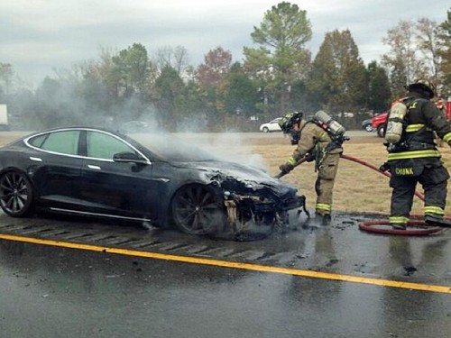 tesla-stock-is-tanking-after-a-third-model-s-in-two-months-catches-fire