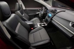 2012 toyota camry se interior