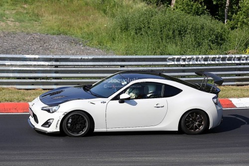 Toyota testing rc-f special edition carbon fiber gt86