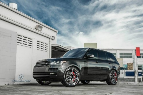 2013 Range Rover on 24" Vellano Wheels ultimate-auto-puts-the-2013-range-rover-on-24-vellano-wheels-photo-gallery_3
