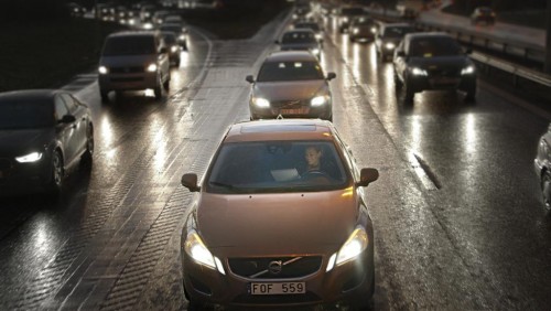 volvo self driving cars