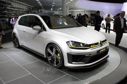 Volkswagen Golf R 400 Concept