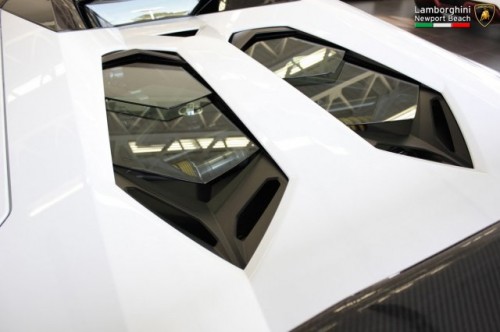 Lamborghini aventador Bianco Isis