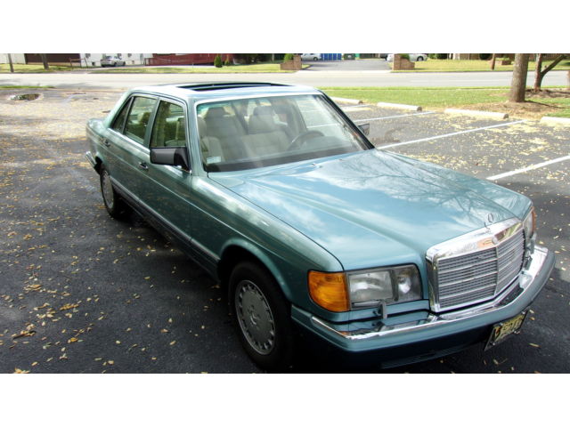 1991 Mercedes-Benz 400-Series 420SEL