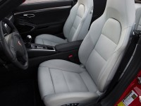 2013-Porsche-911-Carrera-S-Cabriolet-front-seats