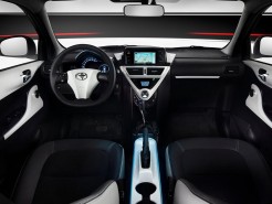 2013 Toyota iQ-EV Interior