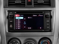 2013-toyota-corolla-4-door-sedan-auto-le-natl-audio-system