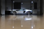 2013_Lamborghini_Aventador_Roadster_side
