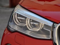 2014-BMW-X4-headlight