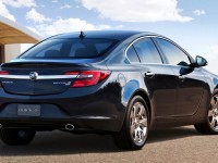 2014-Buick-Regal-rear