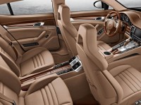 2014-Porsche-Panamera-Turbo-S-Seats