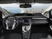 2014-Toyota-Prius-Plug-in-Hybrid-Interior