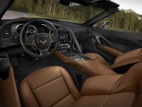 2014-chevrolet-corvette-stingray-interior