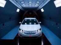 2014-chevrolet-volt-02