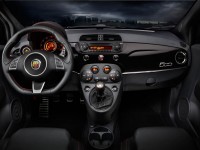 2014-fiat-500c-interior