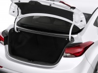 2014-hyundai-elantra-4-door-sedan-auto-se-alabama-plant-trunk