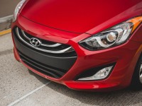 2014-hyundai-elantra-gt-headlight