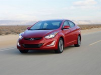 2014-hyundai-elantra-sport-front-left-view