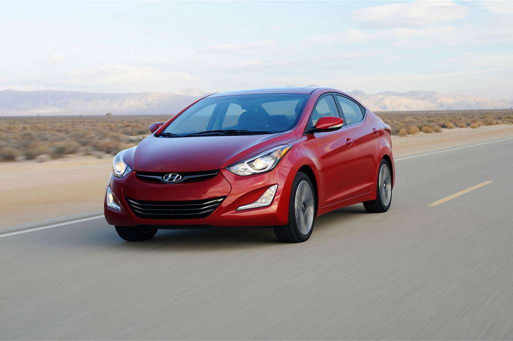 2014-hyundai-elantra-sport-front-left-view