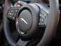 2014 Jaguar F-Type V8 Roadster Interior