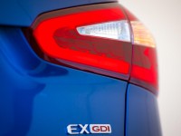 2014-kia-forte-ex-gdi-sedan-taillight-and-badge