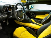 2014-lamborghini-aventador-lp-720-4-50-anniversario-interior-dash-view