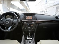 2014-mazda-6-i-sport-interior