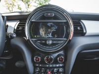 2014 Mini Cooper S Hardtop 3-door interior
