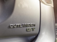 2014-mitsubishi-outlander-gt-badge