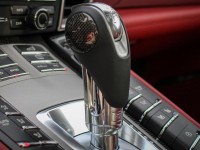 2014-porsche-panamera-turbo-executive-shifter