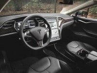 2014 Tesla Model S 60 Interior