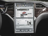 2014 Tesla Model S 60 Interior