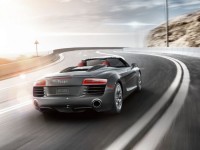 2014_Audi_R8_Spyder_V10