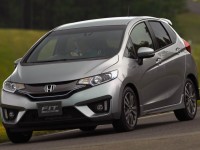 2014 honda jazz hybrid