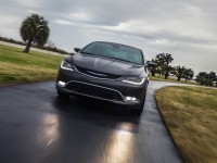 2015 Chrysler 200C