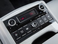 2015-Kia-K900-climate-controls