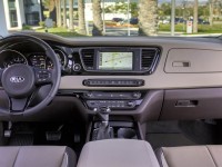 2015 Kia Carnival Interior